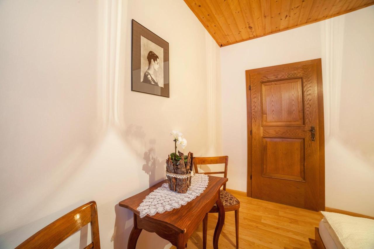 Residence Pichler Apartment 8 San Leonardo in Passiria Eksteriør billede